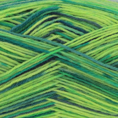 King Cole Zig Zag 4 Ply										 - 4817 Caterpillar