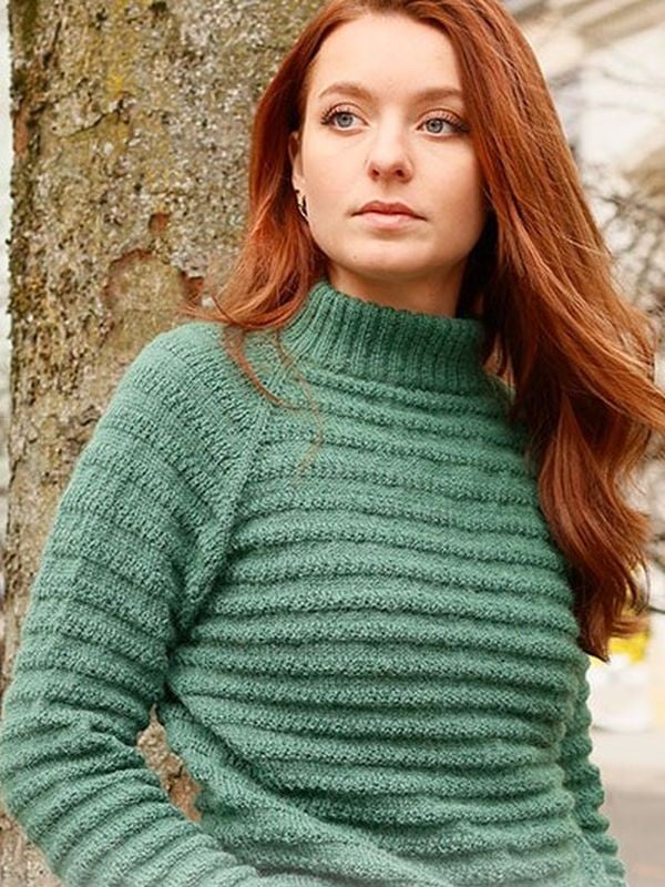 Raglan and Textured Jumper - DROPS Green Harmony Jumper