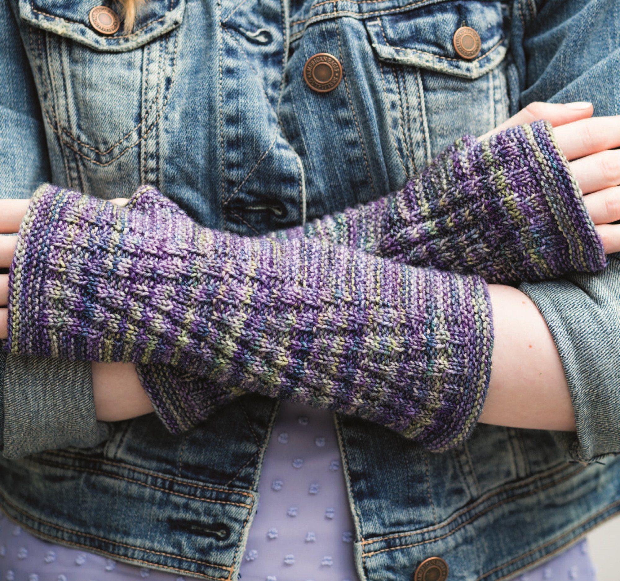 fingerless gloves