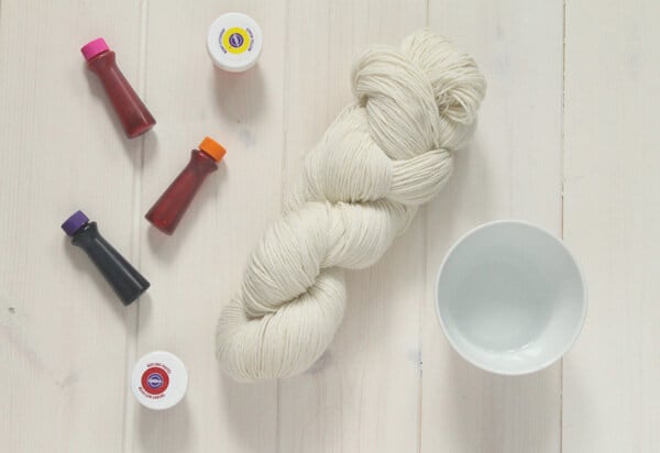 How to dye yarn